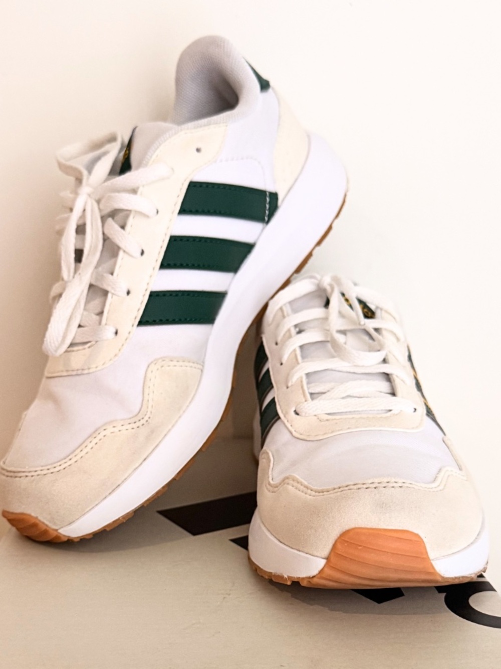 Adidas Run 60s US 4 Kids